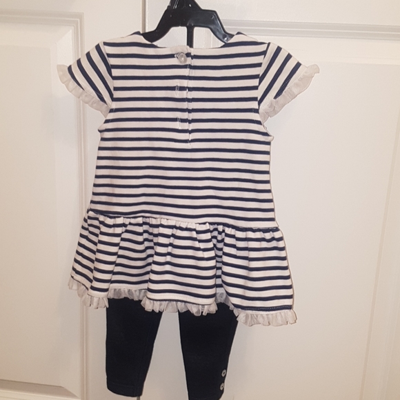 Tommy Hilfiger 18mo baby girl top and legging set - Picture 2 of 4